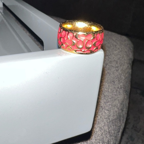 Coach ring - Picture 4 of 7